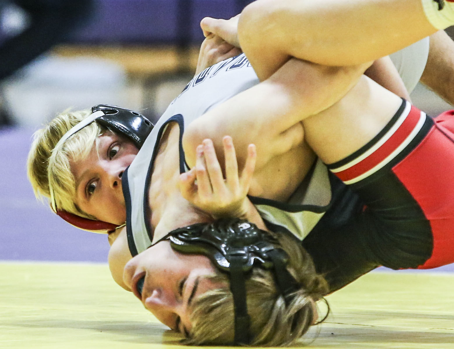 121020-qc-spt-mac wrestling-09.JPG